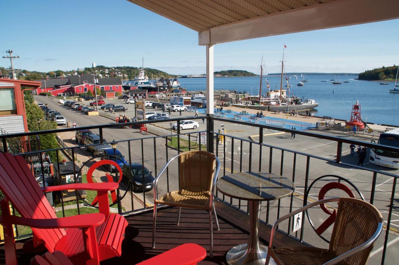 Rum Runner Inn Lunenburg Exterior photo